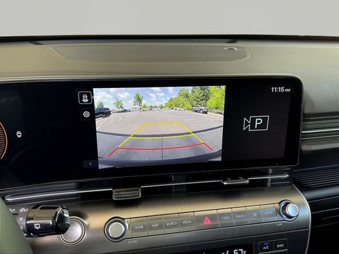 Used 2024 Hyundai Kona SEL AWD/4WD image 14
