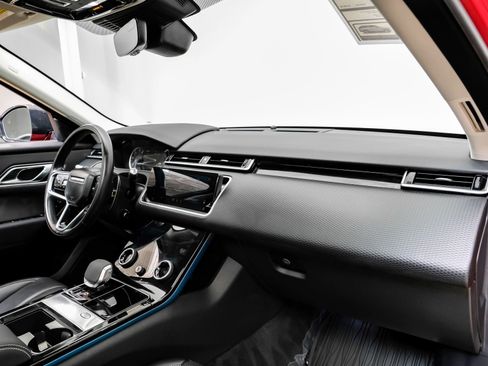 Used 2023 Land Rover Range Rover Velar R-Dynamic S image 17