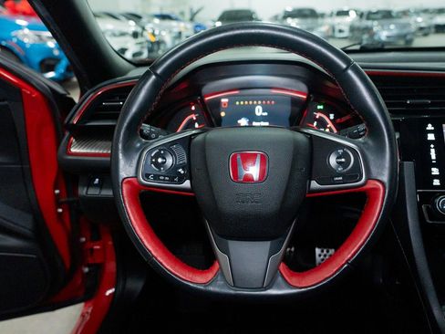 Used 2018 Honda Civic Type R image 42