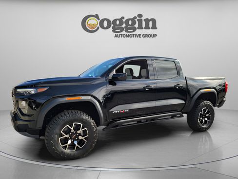 New 2026 GMC Canyon AT4X image 4