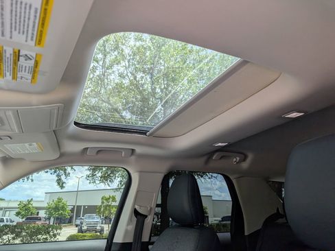 Used 2021 Ford Bronco Sport First Edition AWD/4WD image 23