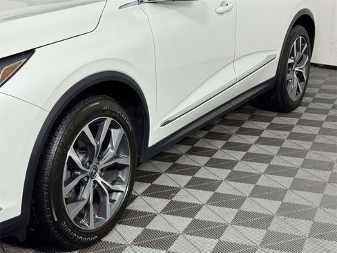 Used 2024 Acura MDX SH-AWD w/ Technology Package image 13