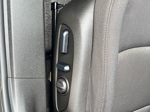 Used 2025 Chevrolet Malibu LT image 31