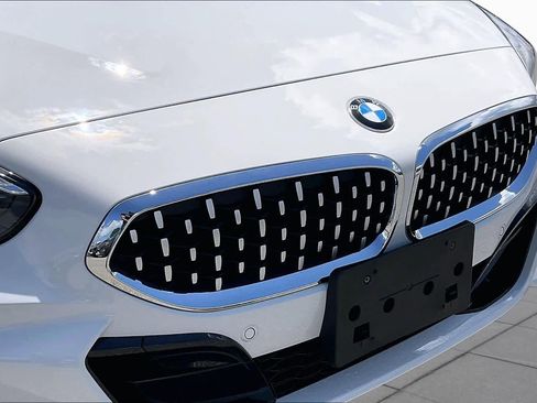 Used 2019 BMW Z4 sDrive30i w/ M Sport Package RWD image 28