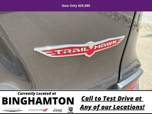 Used 2022 Jeep Cherokee Trailhawk image 33