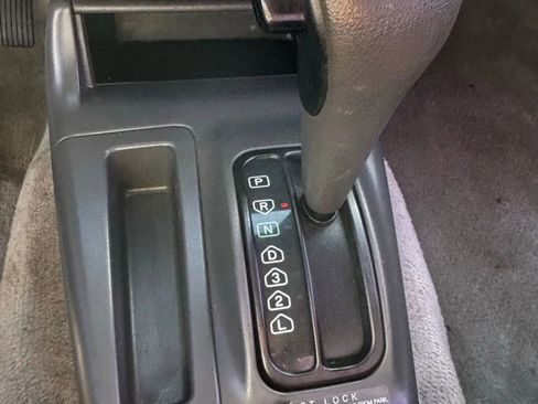 Used 2000 Mitsubishi Montero Sport LS image 15