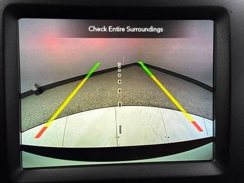 Used 2022 Jeep Cherokee Trailhawk w/ Sound & Nav Group AWD/4WD image 4
