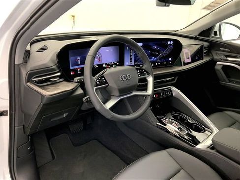 New 2026 Audi Q5 Premium Plus AWD/4WD image 6