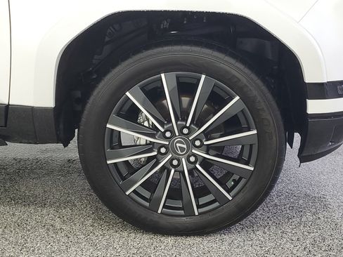 Used 2024 Lexus GX 550 w/ Accessory Package (Z1) AWD/4WD image 11