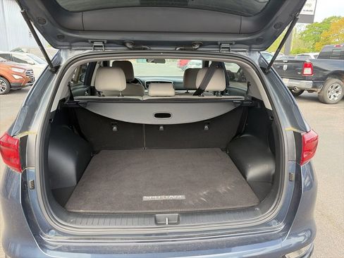 Used 2022 Kia Sportage LX image 10