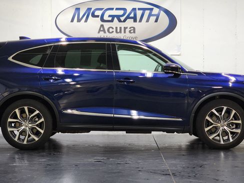 Certified 2024 Acura MDX SH-AWD w/ Technology Package image 3