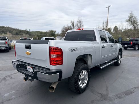 Used 2013 Chevrolet Silverado 2500 LT w/ Interior Plus Package image 6