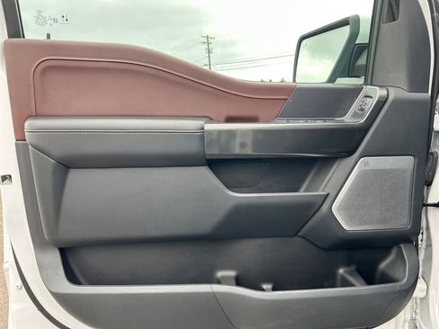 Used 2021 Ford F150 Lariat w/ Equipment Group 502A High AWD/4WD image 20