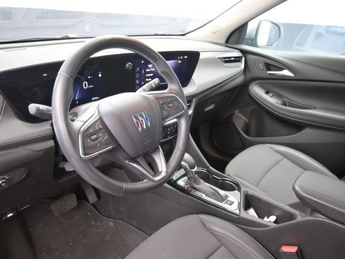 Used 2025 Buick Encore GX Preferred AWD/4WD image 20