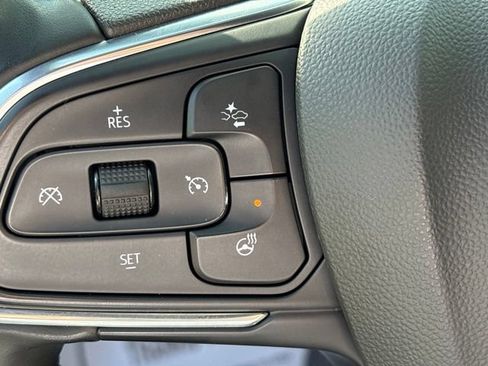 Used 2024 Buick Envista Avenir FWD image 3