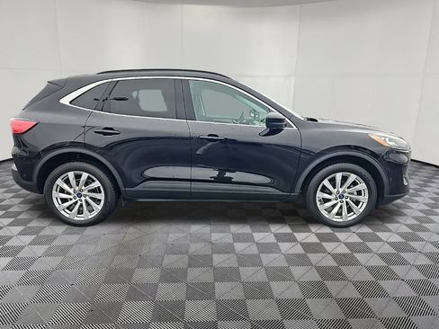 Used 2022 Ford Escape Titanium w/ Titanium Elite Package image 6
