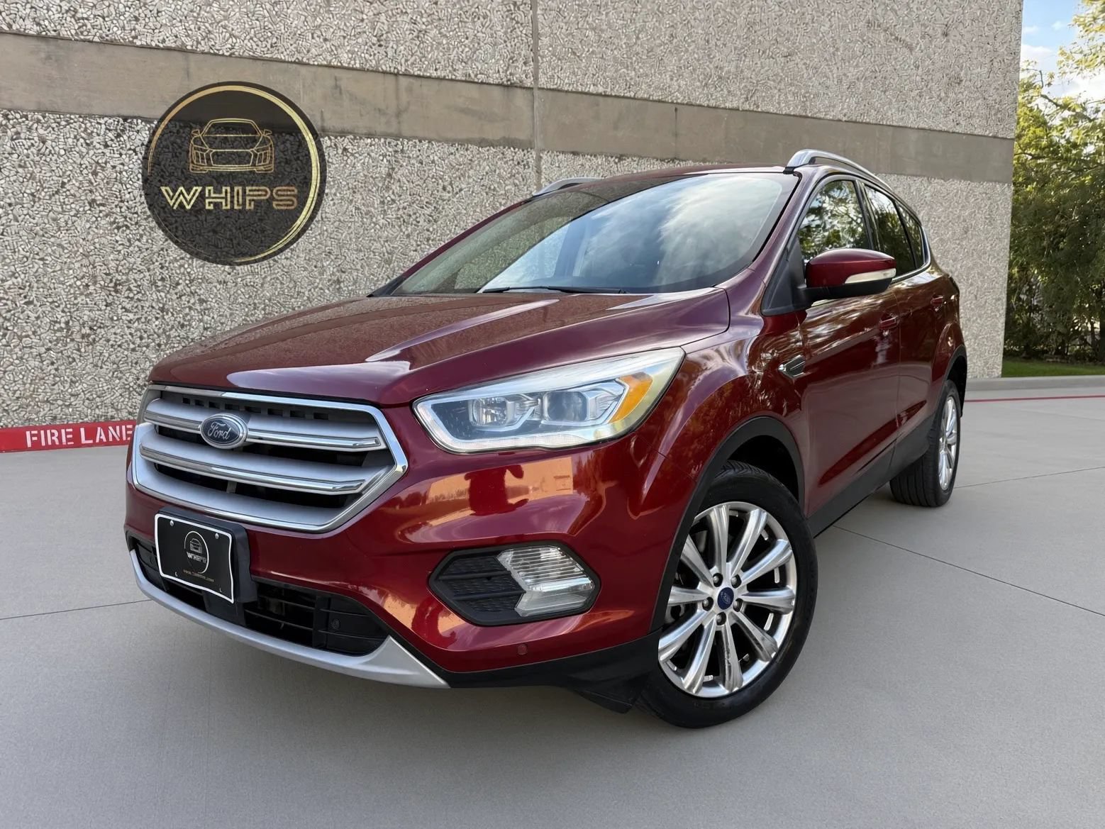 Used 2018 Ford Escape Titanium w/ Ford Safe & Smart Package AWD/4WD image 1