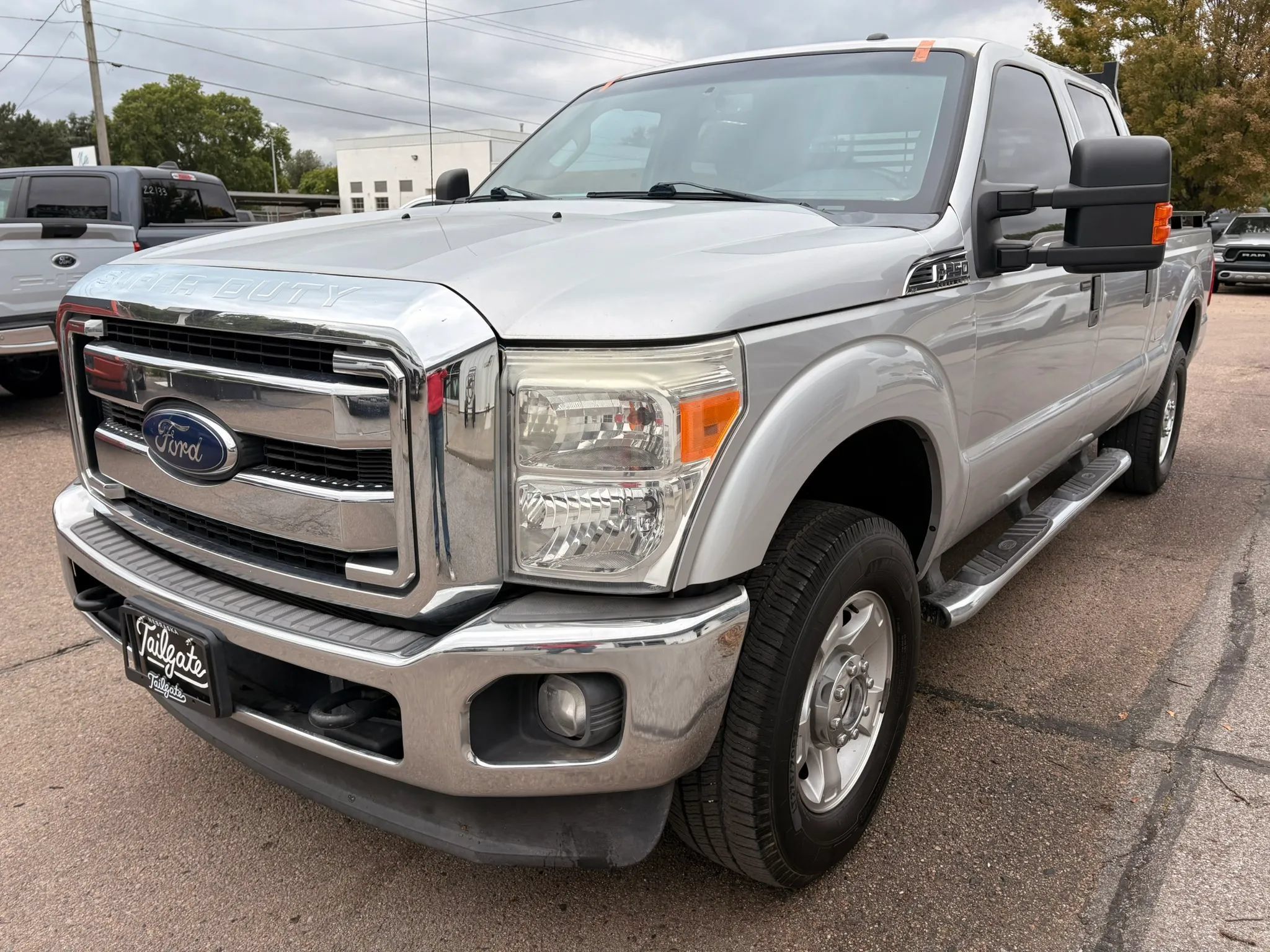 Used 2015 Ford F250 XLT w/ XLT Value Package AWD/4WD image 4