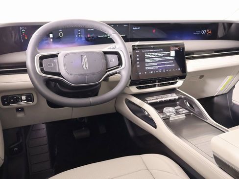 New 2026 Lincoln Nautilus Premier w/ Equipment Group 102A image 2