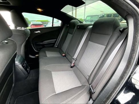 Used 2023 Dodge Charger R/T w/ Blacktop Package RWD image 19