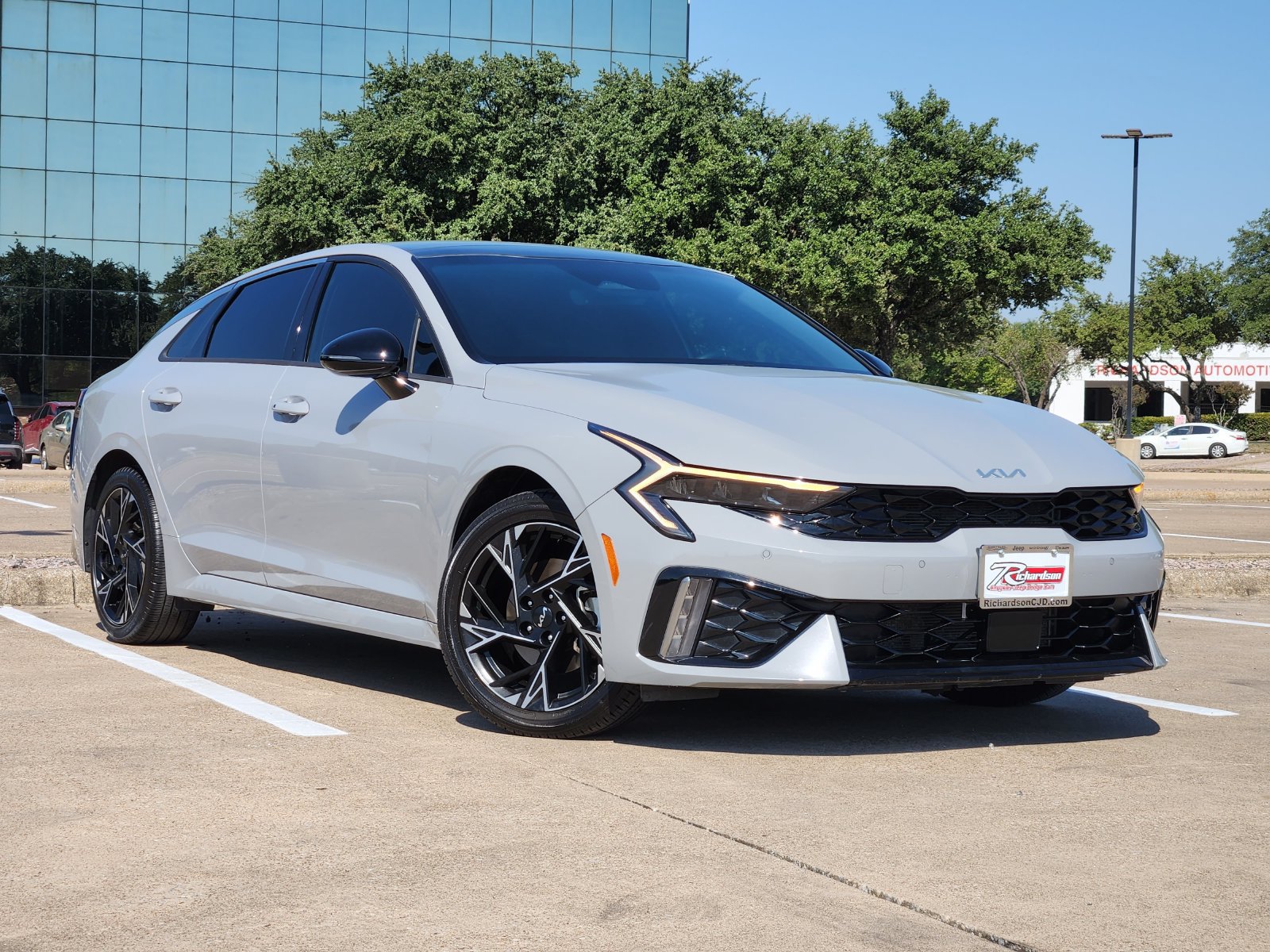 Used 2025 Kia K5 GT-Line w/ GT-Line Premium Package FWD image 1