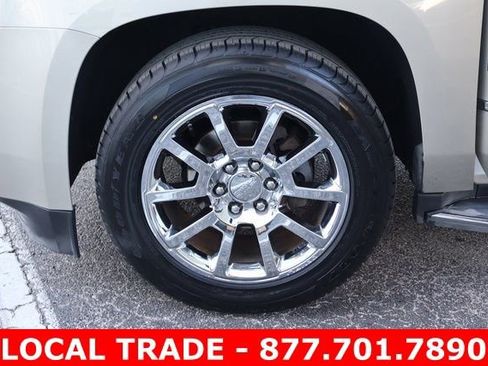 Used 2015 GMC Yukon Denali image 9