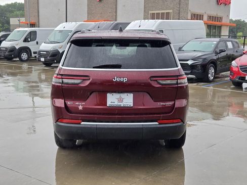 Used 2022 Jeep Grand Cherokee L Limited AWD/4WD image 5