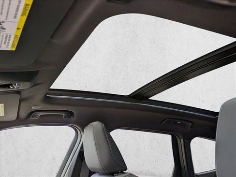 Used 2025 BMW X1 xDrive28i w/ Convenience Package image 15