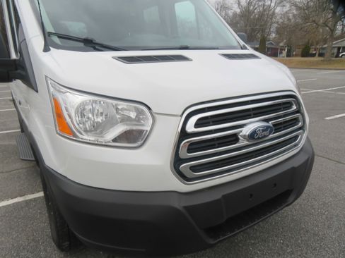 Used 2019 Ford Transit 150 XLT image 65