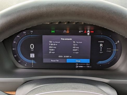 Certified 2024 Volvo XC90 T8 Plus w/ Protection Package Premier image 15