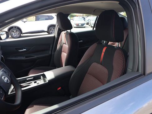 New 2026 Nissan Sentra SR FWD image 15