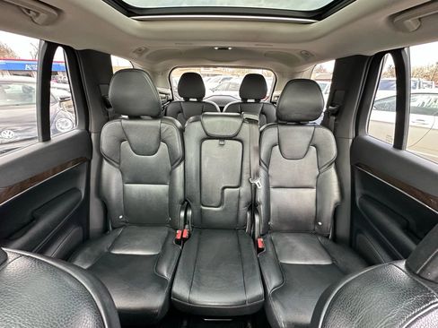 Used 2016 Volvo XC90 T6 Momentum w/ Protection Package Plus image 17