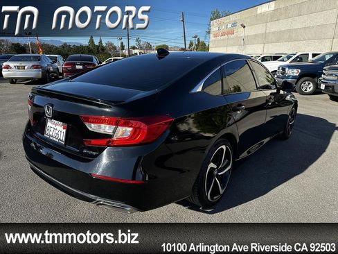 Used 2018 Honda Accord Sport image 20