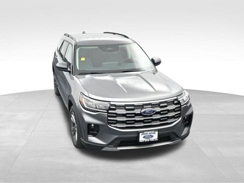 New 2025 Ford Explorer Active w/ Active Comfort Package image 39