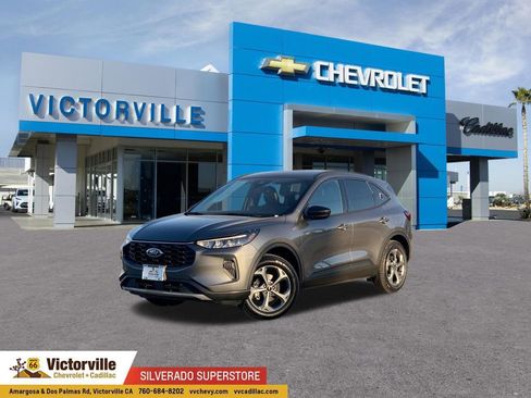 Used 2025 Ford Escape ST-Line FWD image 1