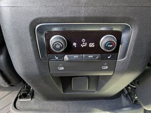 Certified 2023 Chevrolet Tahoe Z71 w/ Luxury Package image 12