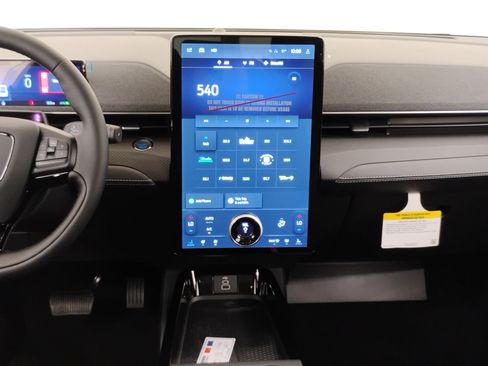 New 2025 Ford Mustang Mach-E Premium image 24