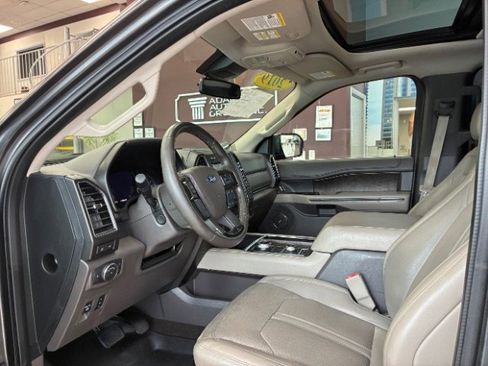 Used 2019 Ford Expedition Limited w/ Equipment Group 302A image 16