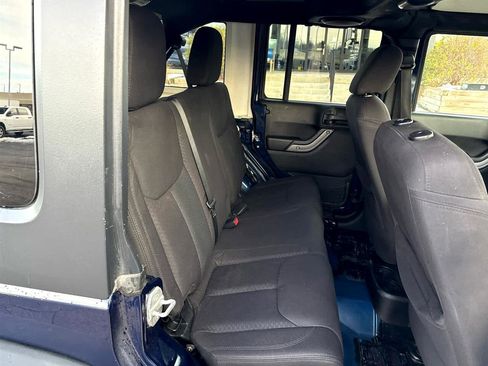 Used 2013 Jeep Wrangler Unlimited Sport image 19