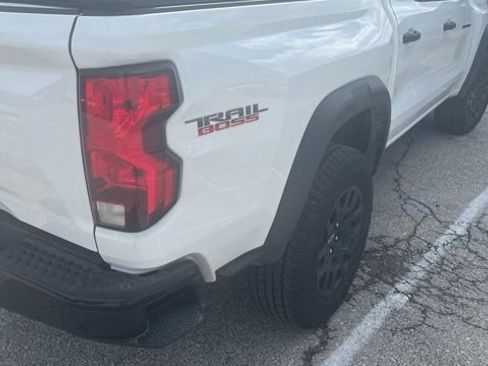 Used 2026 Chevrolet Colorado Trail Boss AWD/4WD image 7