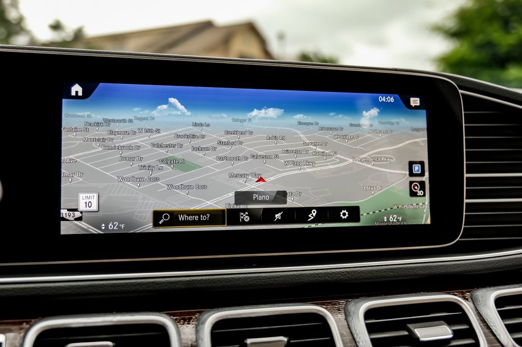 Used 2023 Mercedes-Benz GLS 580 4MATIC image 21