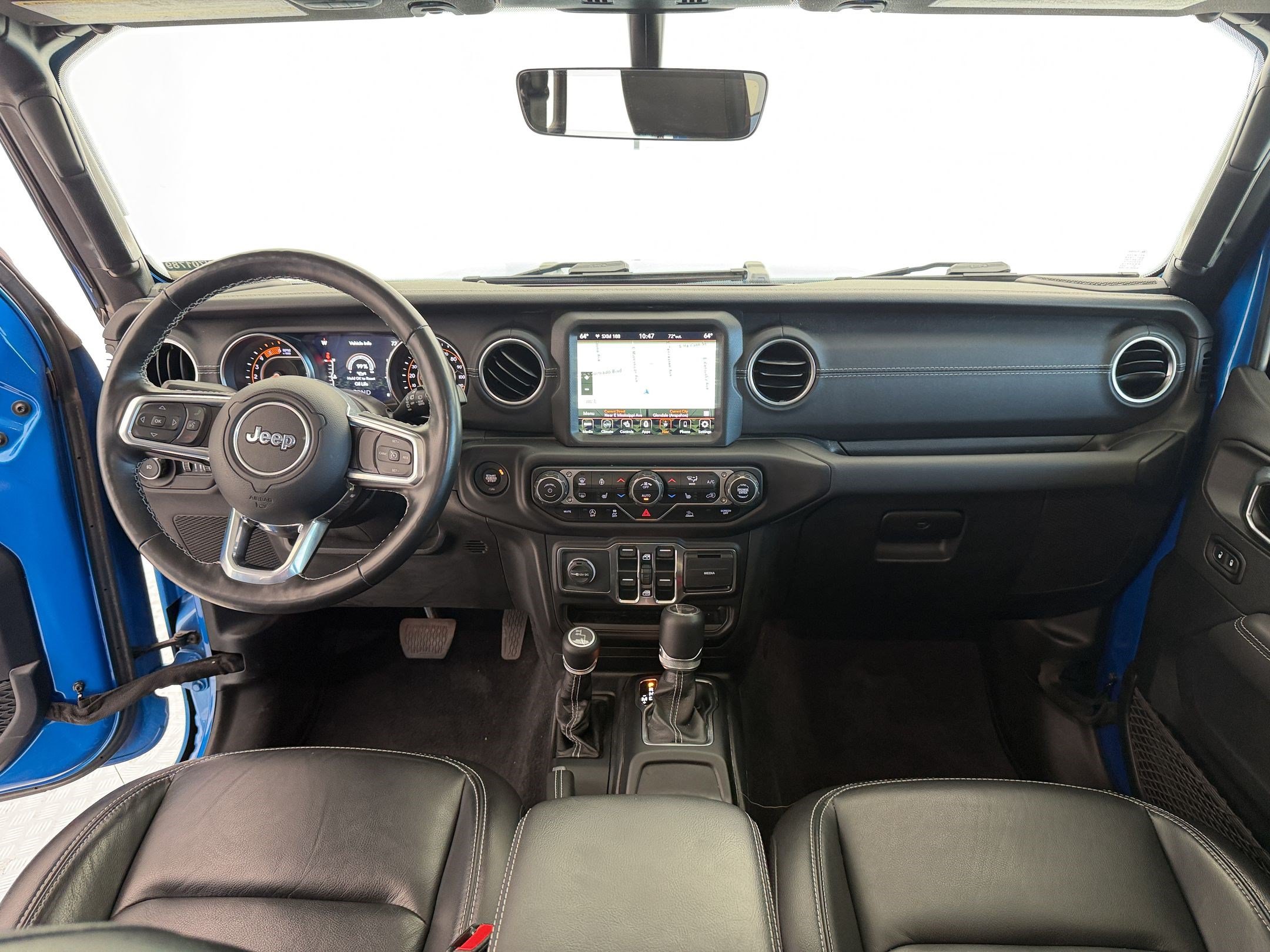 Used 2021 Jeep Wrangler Unlimited Sahara AWD/4WD image 16