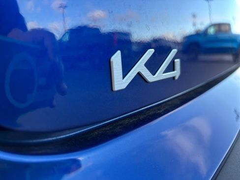 Used 2025 Kia K4 LXS image 32