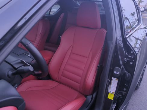 Used 2023 Lexus IS 500 image 12