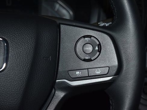 Used 2024 Honda Odyssey EX-L image 10