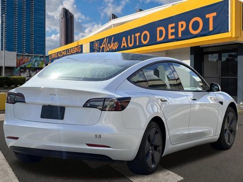 Used 2022 Tesla Model 3 RWD image 5