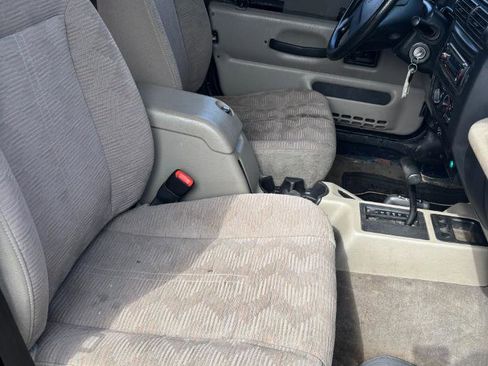 Used 2004 Jeep Wrangler X w/ Convenience Group image 21