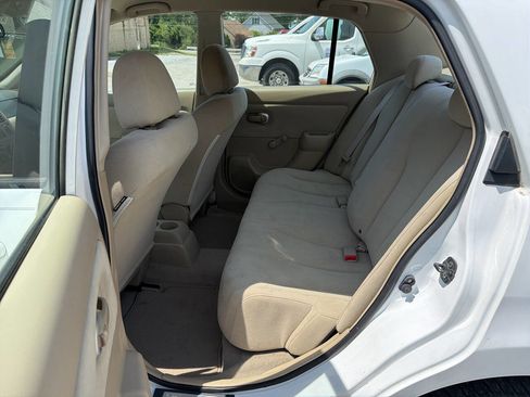 Used 2009 Nissan Versa 1.8 S w/ ABS Pkg FWD image 7
