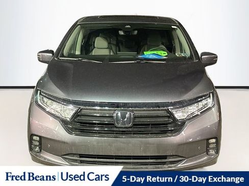 Used 2023 Honda Odyssey Touring image 2