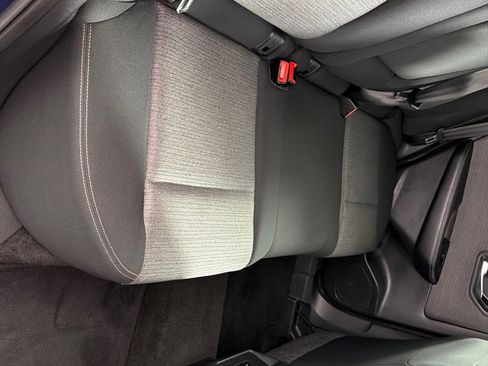 Used 2023 Nissan Rogue SV image 23